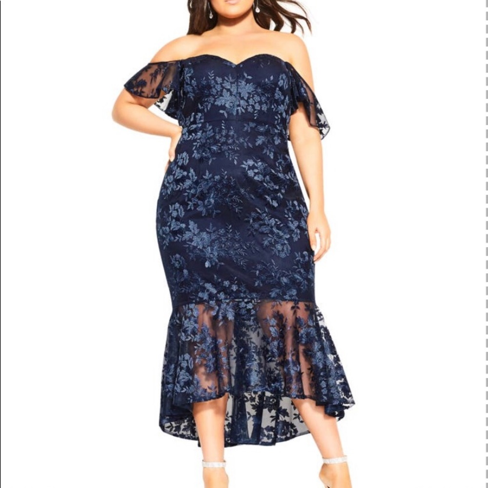 Navy- Aflutter Lace Dress